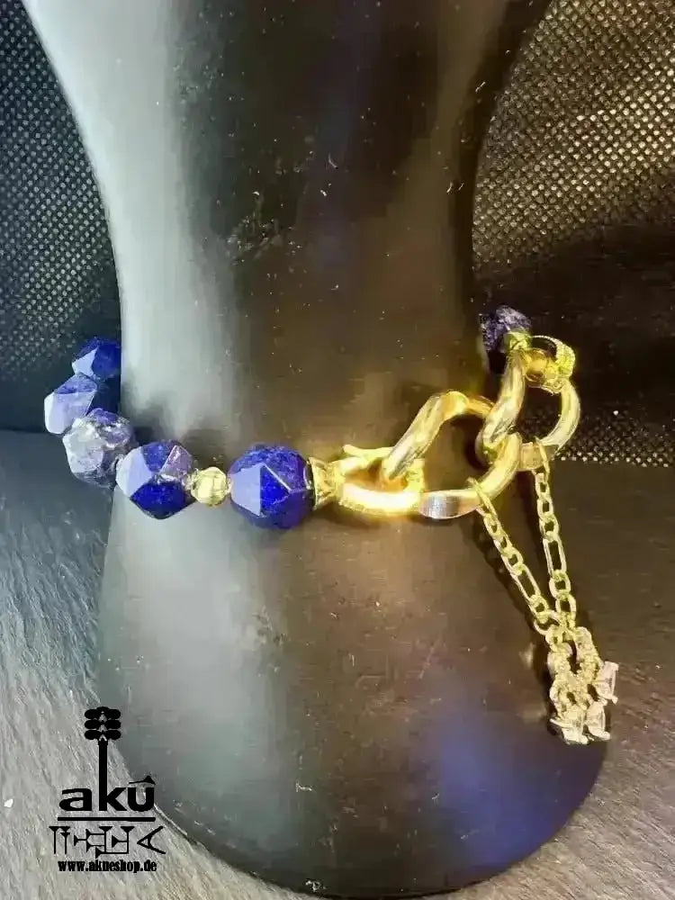 Edelsteine Armbänder, Lapislazuli, vergoldet mit einer Quaste AkueShop