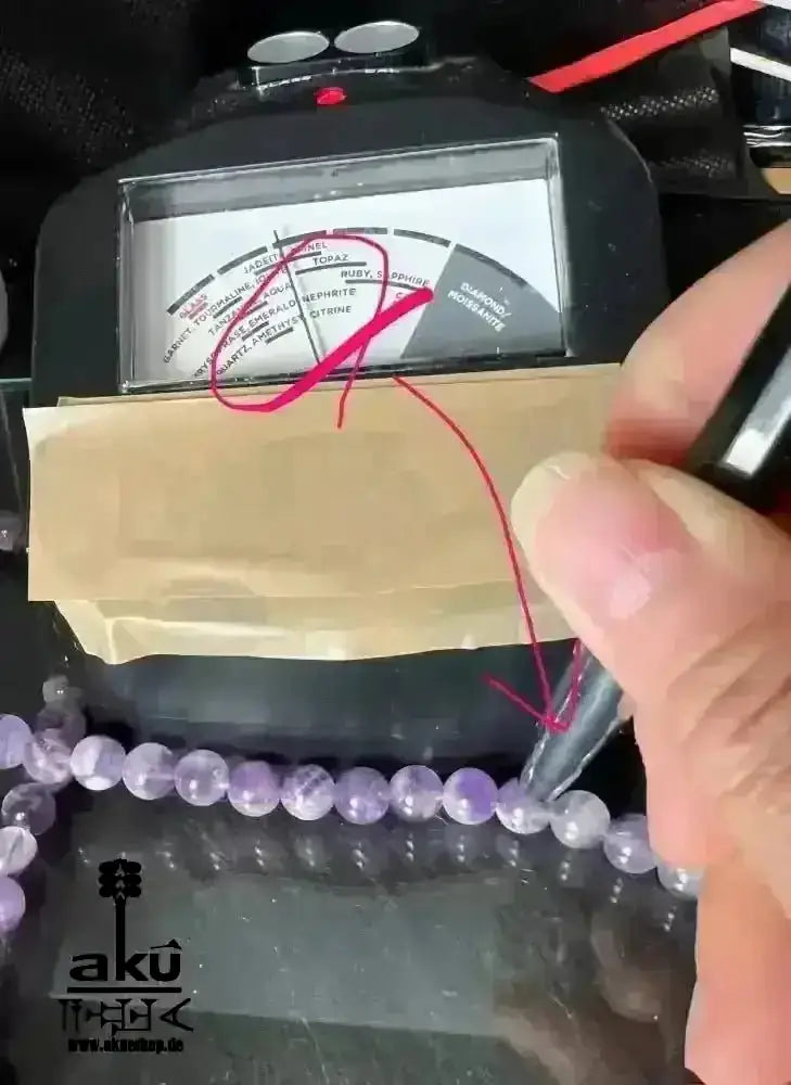 Hochqualität A+++ Amethyst Halskette, natürlicher roh Edelstein Schmuck, chakren Heilungsenergie - AkueShop