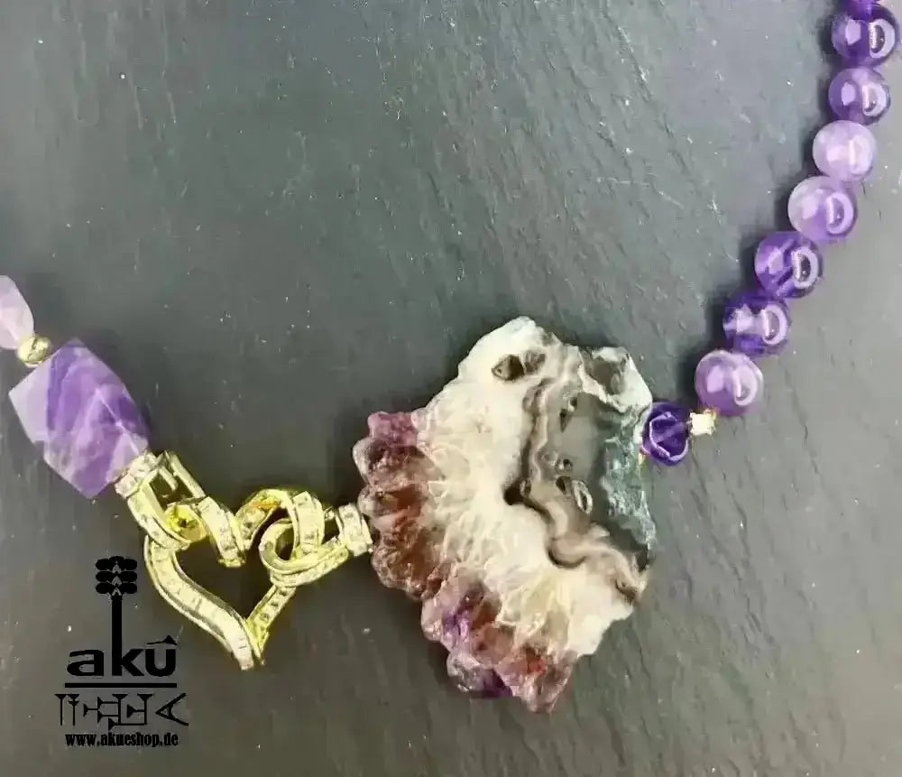 Hochqualität A+++ Amethyst Halskette, natürlicher roh Edelstein Schmuck, chakren Heilungsenergie - AkueShop