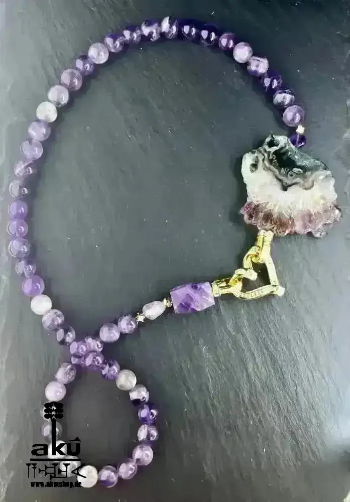 Hochqualität A+++ Amethyst Halskette, natürlicher roh Edelstein Schmuck, chakren Heilungsenergie - AkueShop