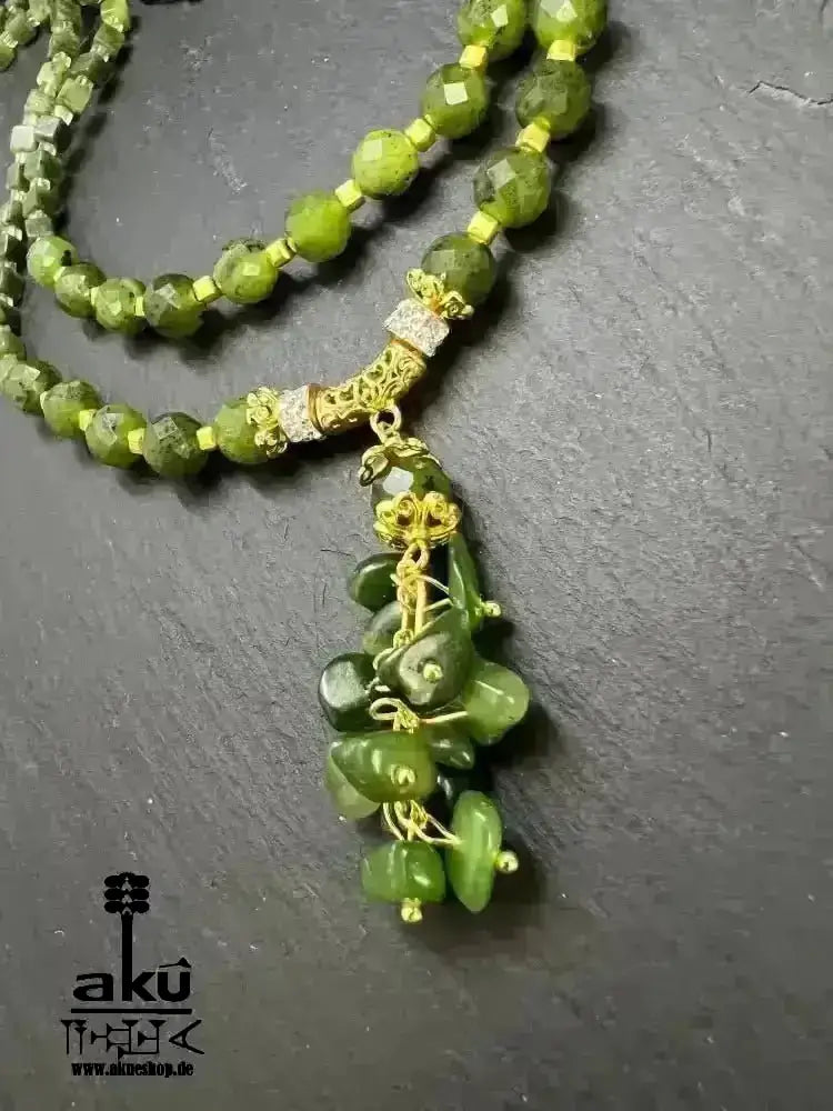 Kanadische Jade Festoon Halskette, grüner Edelstein Schmuck, doppelsträngiges Herzchakra, für Meditationsenergie - AkueShop