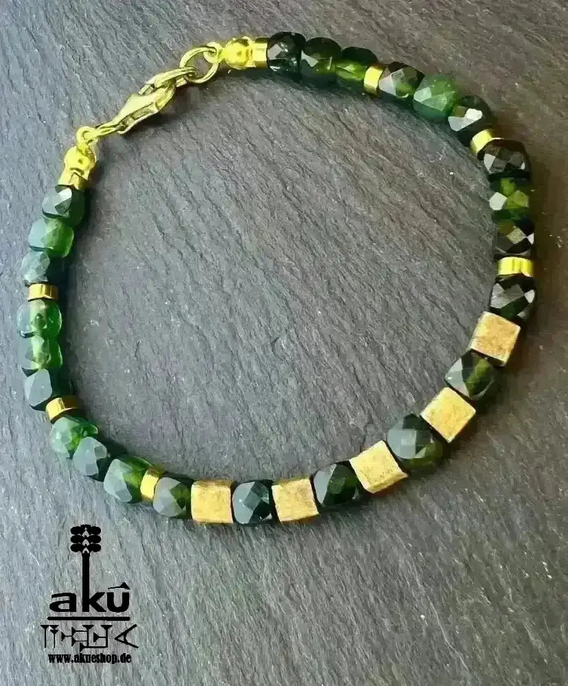 Männer Armband grün Jade, bronze Würfel Perlen für ihn Herzchakra heilungenergie, natürliches Edelstein - AkueShop