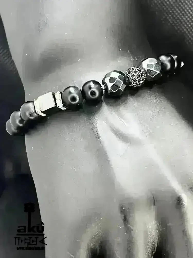 Männer Armband schwarz Himatit und Onyx für ihn, freie Größe einstellbares Macreme Band - AkueShop