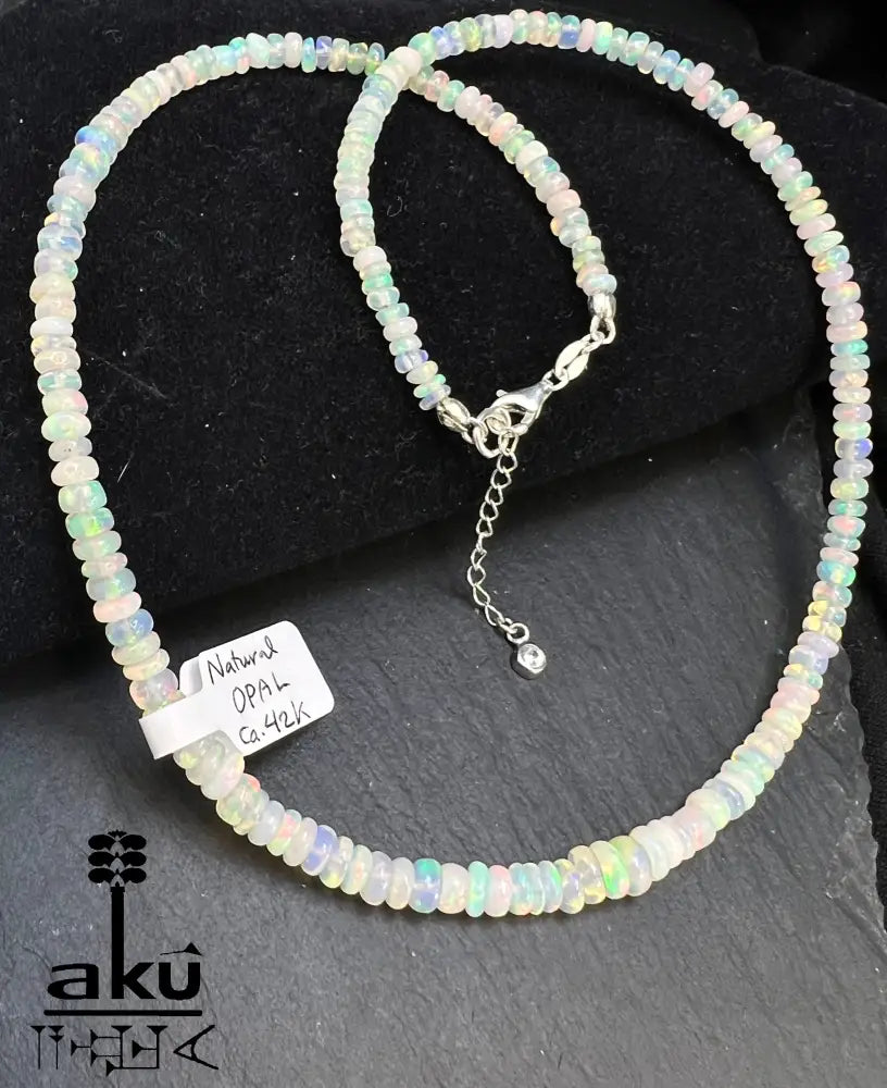 Natürliche Opal Halskette äthiopischer Vollfeuer Opal 7 mm Regenbogen Farbspiel