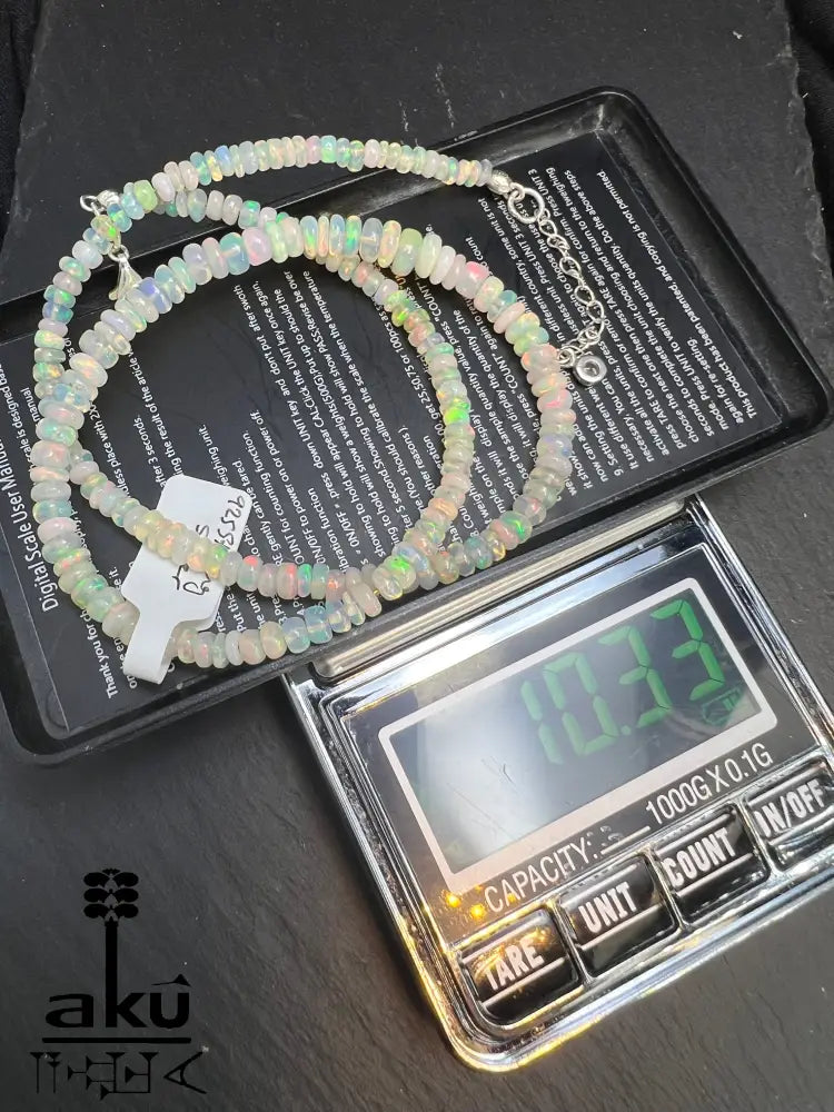 Natürliche Opal Halskette äthiopischer Vollfeuer Opal 7 mm Regenbogen Farbspiel