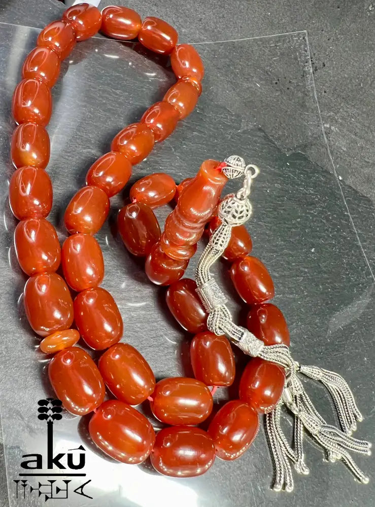 Riesige Akik Tasbih mit 33 ovalen roten Achat-Perlen ca. 150g und 925 Sterling Silber Quaste, islamische Gebetskette für Herren und Damen