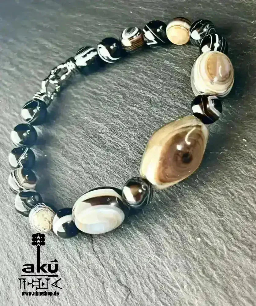 Schwarzer Sulemani Achat Glücks & Kraftstein Armband, natürliche Edelsteine, positive Wurzelchakra Meditationsenergie - AkueShop