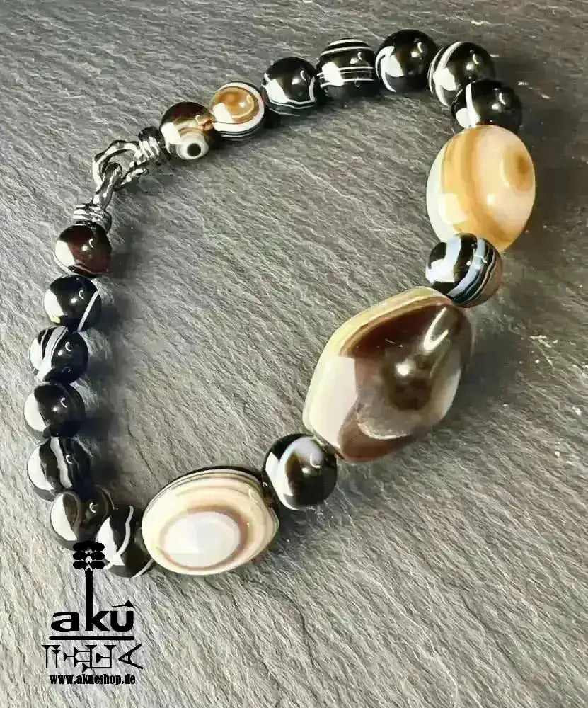 Schwarzer Sulemani Achat Glücks & Kraftstein Armband, natürliche Edelsteine, positive Wurzelchakra Meditationsenergie - AkueShop
