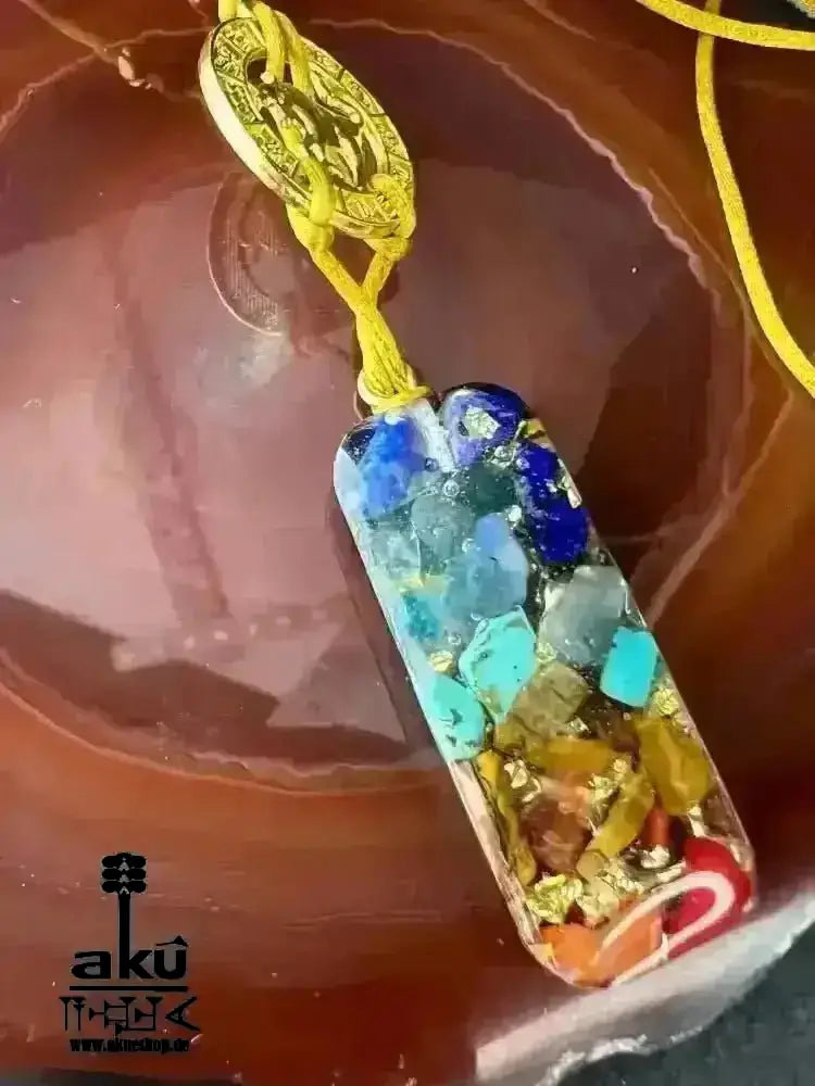 Taurus ♉️ Halskette Edelstein Gold Energieanhänger Harz, Reiki - Meditationsenergie - AkueShop