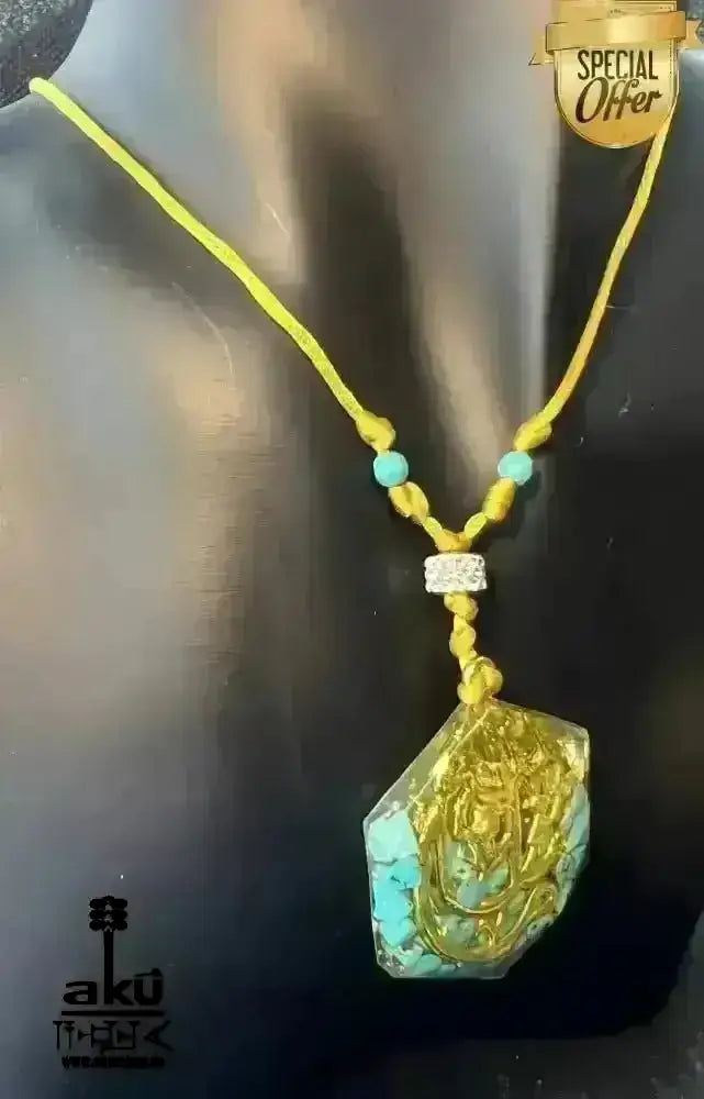 Türkis Resin Halskette MASCHALLAH, Hals chakra Energieöffnung, Resin Harz Schmuck - AkueShop