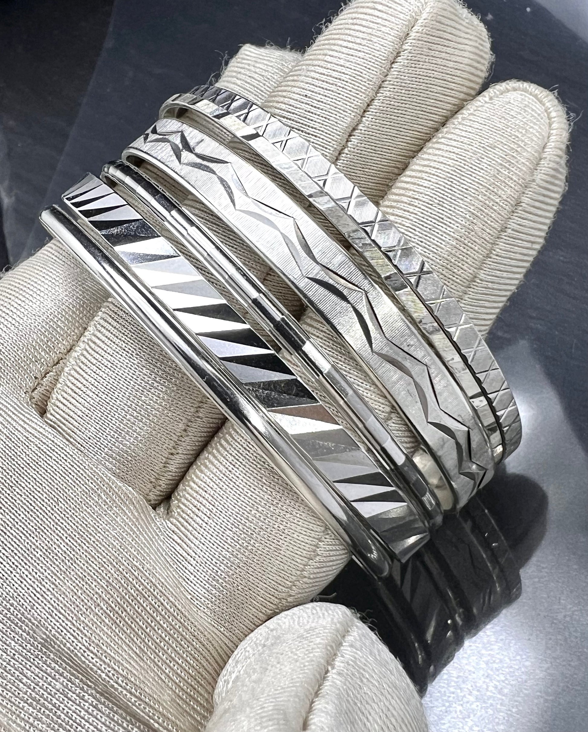 6 Armreifen im Kreis Vintage Jahre ‘60 aus 835er Silber massive, AkueShop