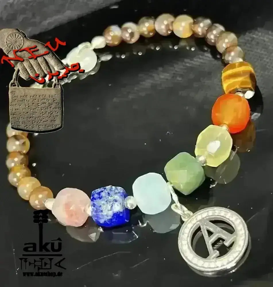 7 Chakren Armband aus 925er Silber, natürliche Edelsteine, Buchstabe Anhänger - AkueShop