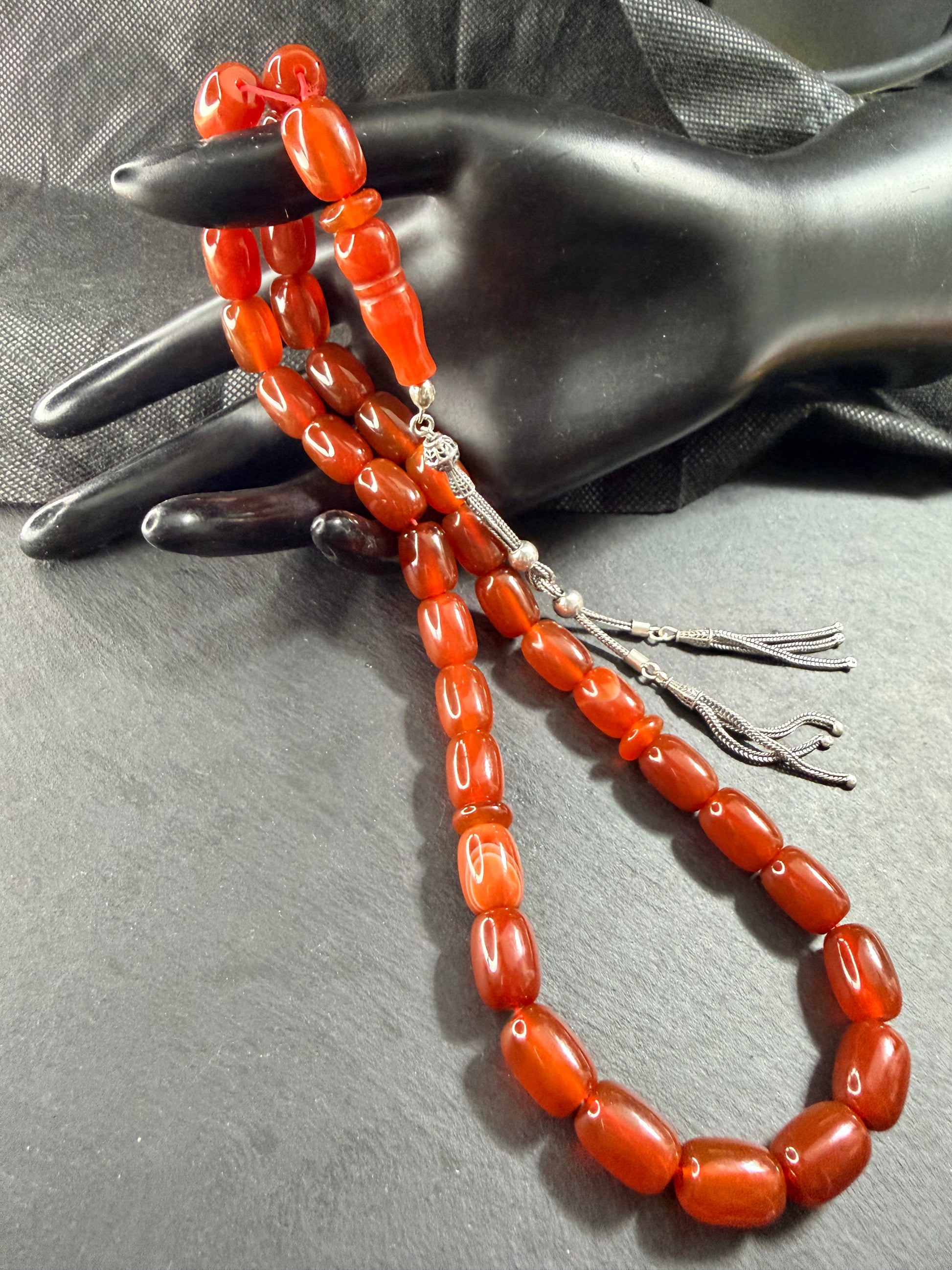 Rote Gebetskette aus natürlichen Achat -Akik- 33 Perlen, Große Tasbih, 925er Sterlingsilber-Quaste, Islamisches Geschenk, Meditationskette