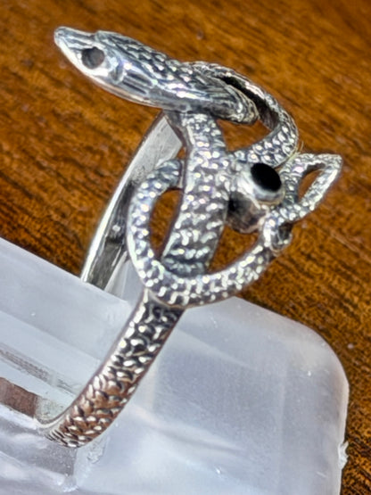Vintage 925 Silber Schlangenring mit Schwarzer Emaille, Serpent Ring, Gothischer Symbolring