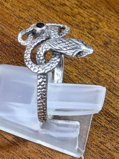 Vintage 925 Silber Schlangenring mit Schwarzer Emaille, Serpent Ring, Gothischer Symbolring