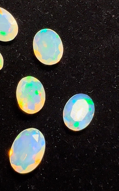 Opal lose Juwel Gemstones Edelstein Äthiopisch Welo Fullfire white schliff Faceted