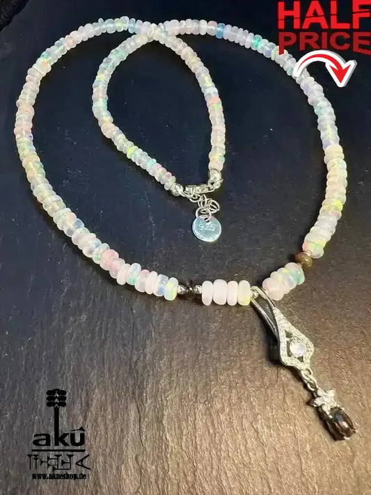 A+ Natürliche äthiopische Welo OPAL Halskette, weiße & schwarze Vollfeuer, 42.5ct, bis7,5mm - AkueShop