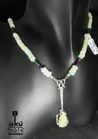 A+ Natürlich OPAL Lavalier Halskette, roher, Smaragd Rubin Saphir Edelsteine Heilungsenergie - AkueShop
