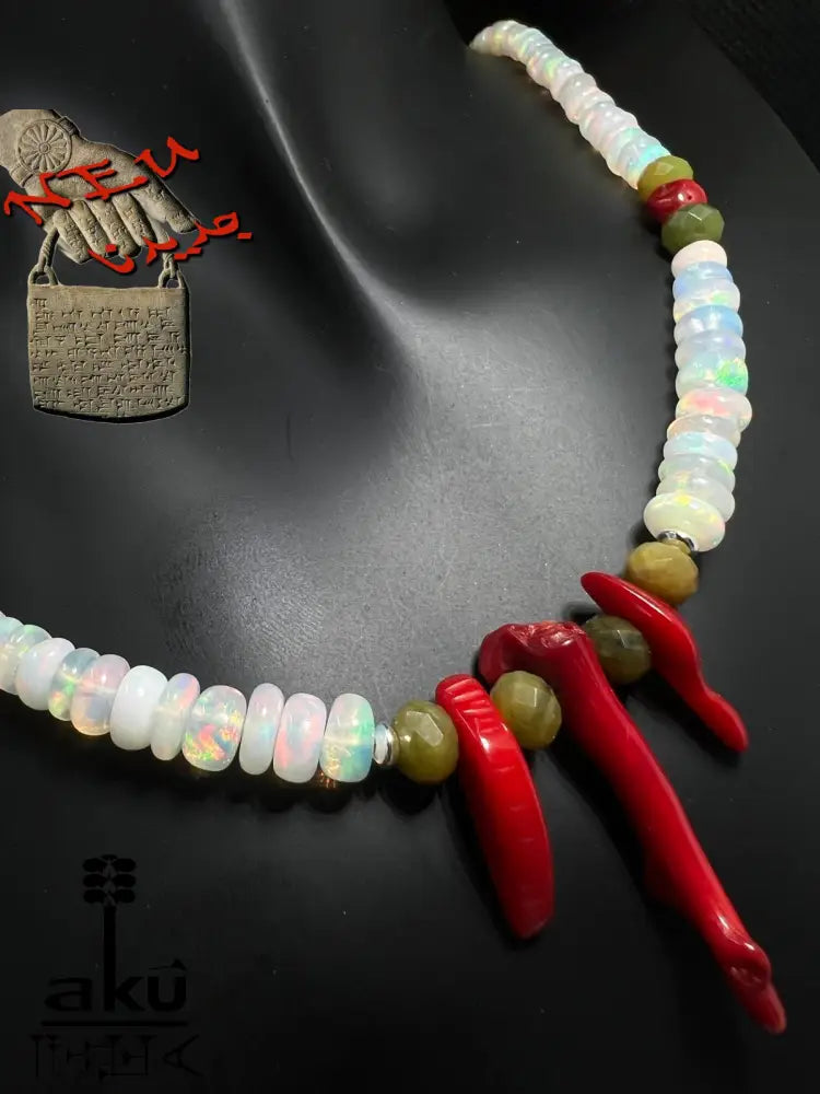 Opal-Korallen-Jade Halskette, äthiopischem Feueropal, naturroter Koralle und kanadischem Jade in hochwertigem 925er Sterlingsilber, AkueShop Produkte