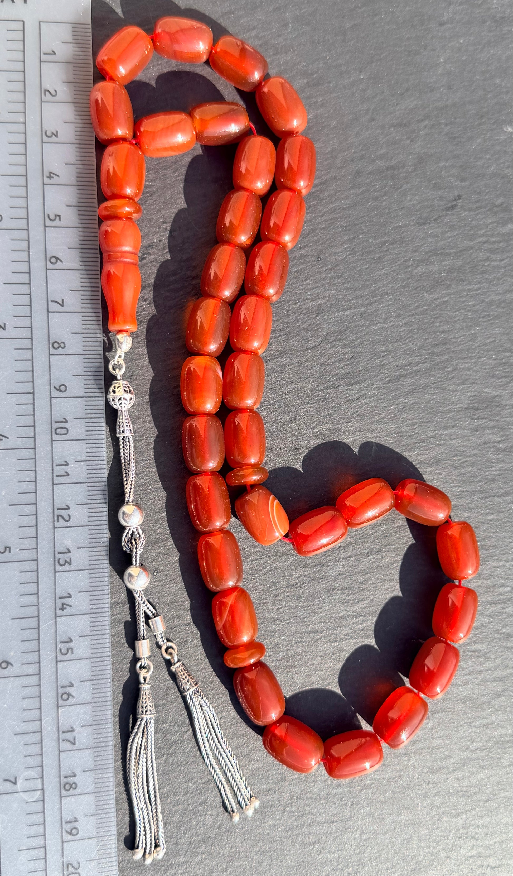 Rote Gebetskette aus natürlichen Achat -Akik- 33 Perlen, Große Tasbih, 925er Sterlingsilber-Quaste, Islamisches Geschenk, Meditationskette