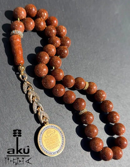 Gold Sandstein Tasbih 33, Islamisches Geschenk, mit Yasin Surat Medaille, Vergoldet.