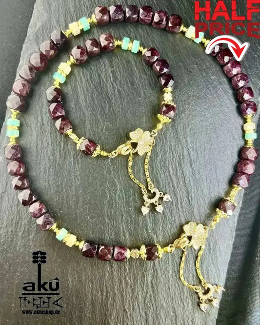 Natürliches Granat - und Amazonit - Set Halskette und Armband vergoldet, Januar - Glücksstein, Steinbock Sternzeichen Herz und Halschakra - Energie - AkueShop