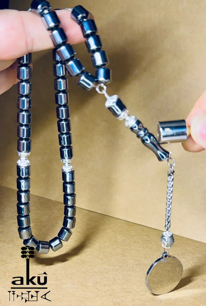 Haematit Tasbih 45, natuerlicher Edelstein, islamisches Misbaha, Silbere Quaste