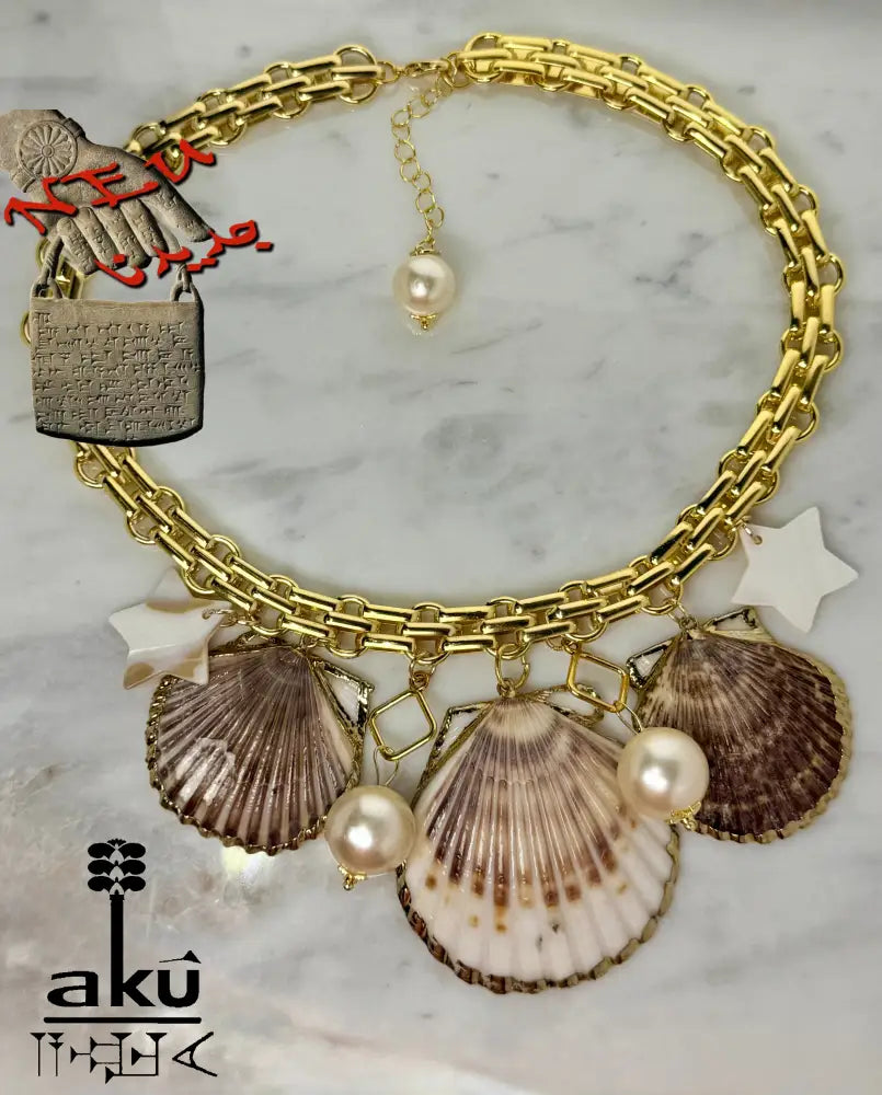 Handgefertigter große Muscheln-Choker, Maritimes Statement mit 18k Vergoldung
