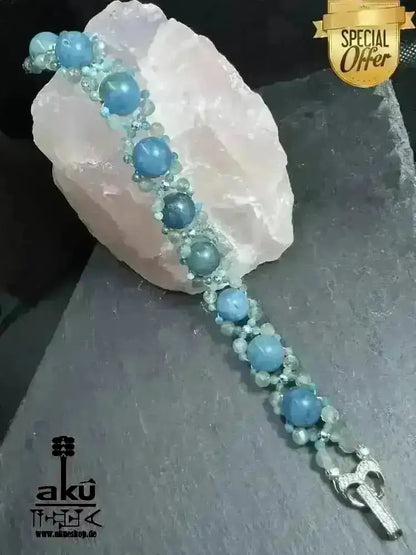 Handgemachtes Glück Edelsteinarmband, A+ Apatit, Iced Apatit Natursteine, Reiki, Halschakras Meditationsenergie - AkueShop