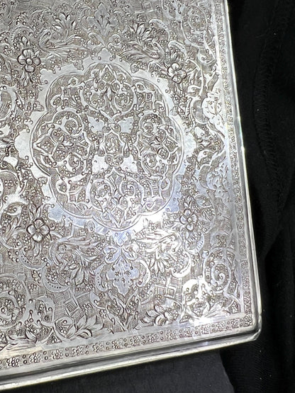Orientalisches Vintage-Zigarettenetui 840er Silber persisches Teppichmuster