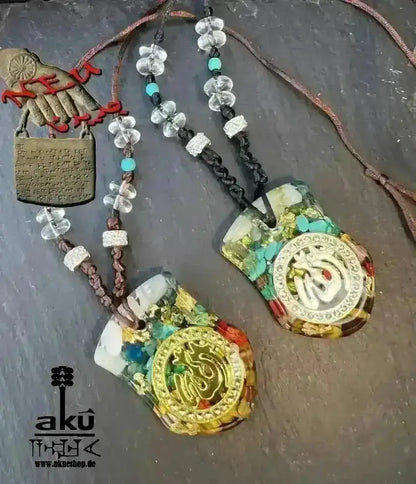 Islamisch Harzhalskette, arabische Wörter Kalligraphie, chakra Meditationsenergie - AkueShop