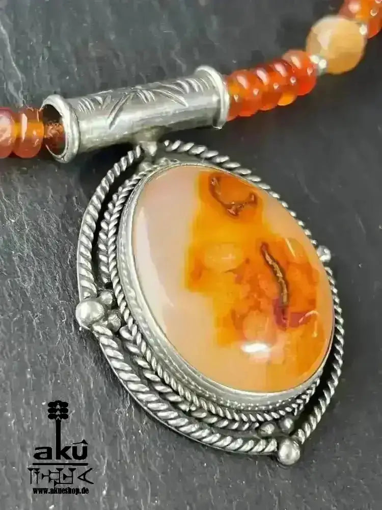 Handgefertigte Halskette, Karneol Achat naturlische Steine, Vintage 925er Silber Anhänger, Sakral Chakra, meditation energie - AkueShop