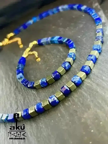 Lapislazuli Halskette und Armband, natürliches Edelstein Schmuckset 925er Silber vergoldet, Drittenaugechakra Meditationsenergie - AkueShop