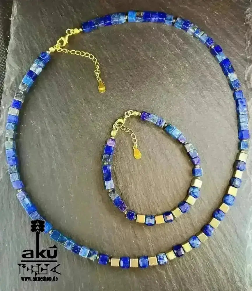 Lapislazuli Halskette und Armband, natürliches Edelstein Schmuckset 925er Silber vergoldet, Drittenaugechakra Meditationsenergie - AkueShop