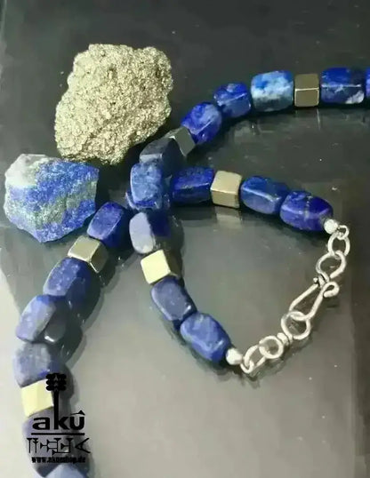 Handgefertigte Halskette, natürliches Lapislazuli Stein, 925er Silber, Dritteauge Chakra, meditation energie - AkueShop