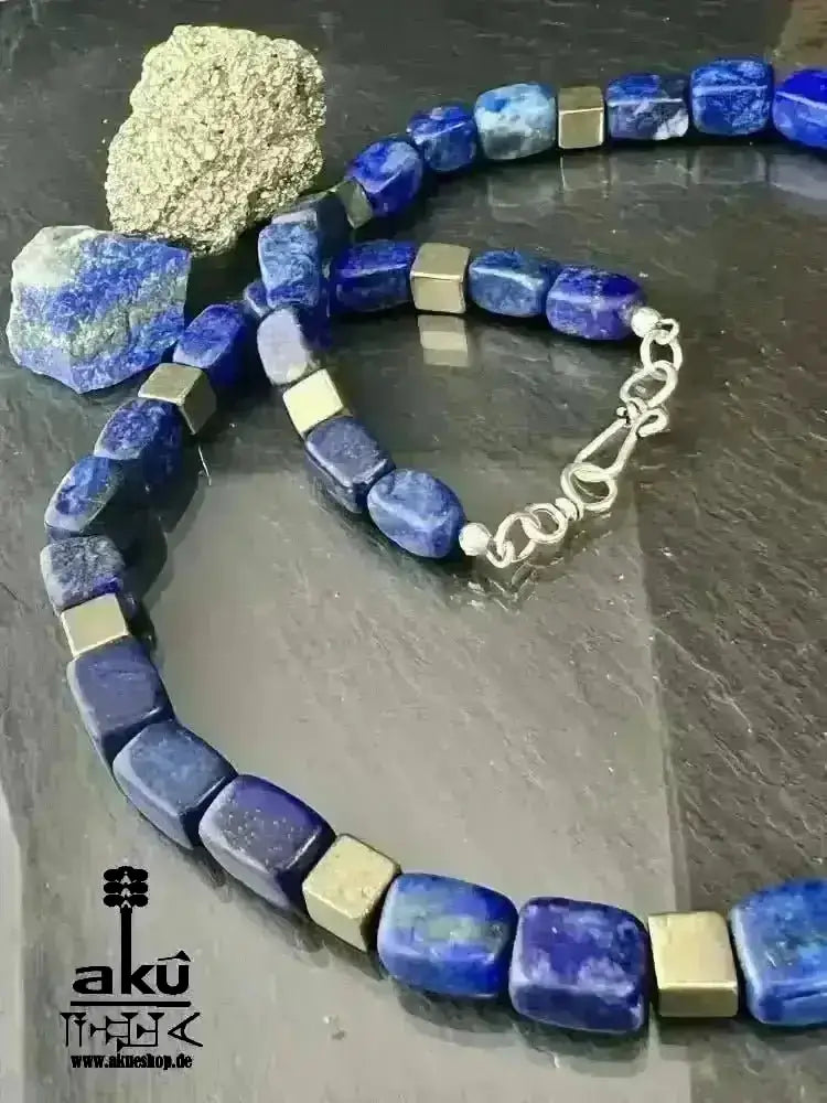 Handgefertigte Halskette, natürliches Lapislazuli Stein, 925er Silber, Dritteauge Chakra, meditation energie - AkueShop