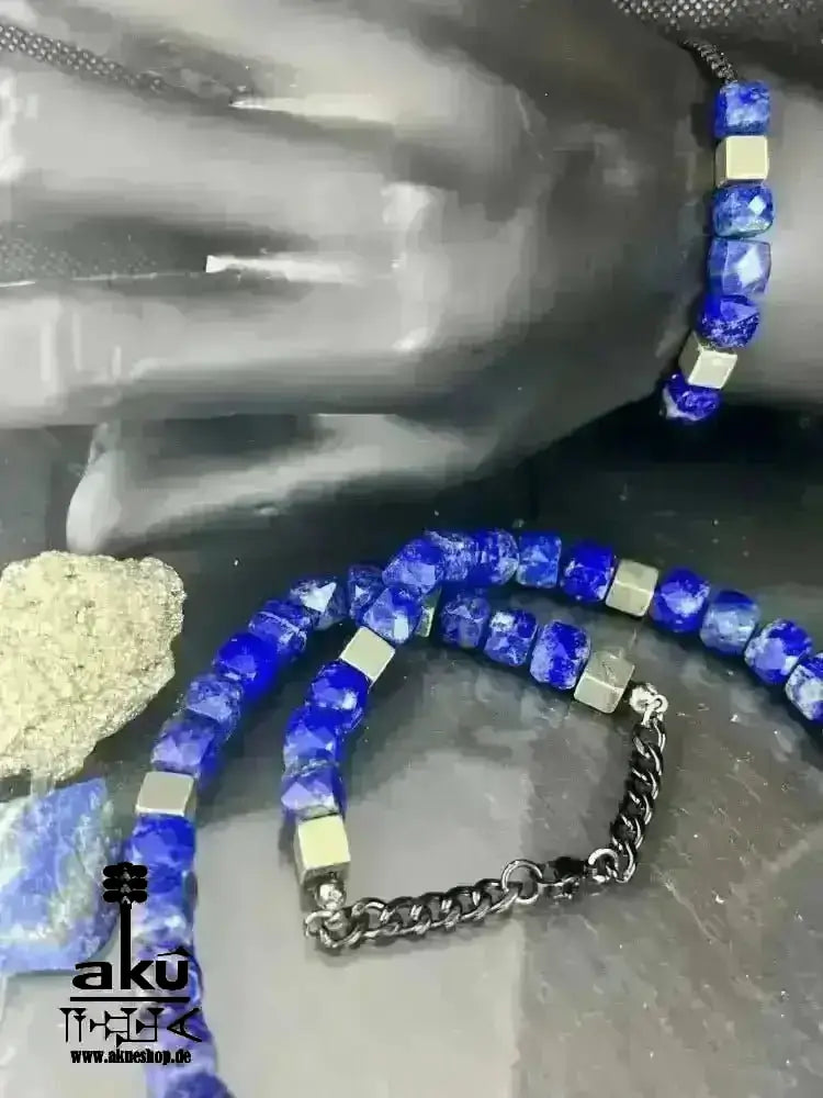 Natürliches Lapislazuli und Pyrit Steine, Unisex Halskette und armband, Dritteaugen und Solar Plexus Chakras, meditation energie - AkueShop
