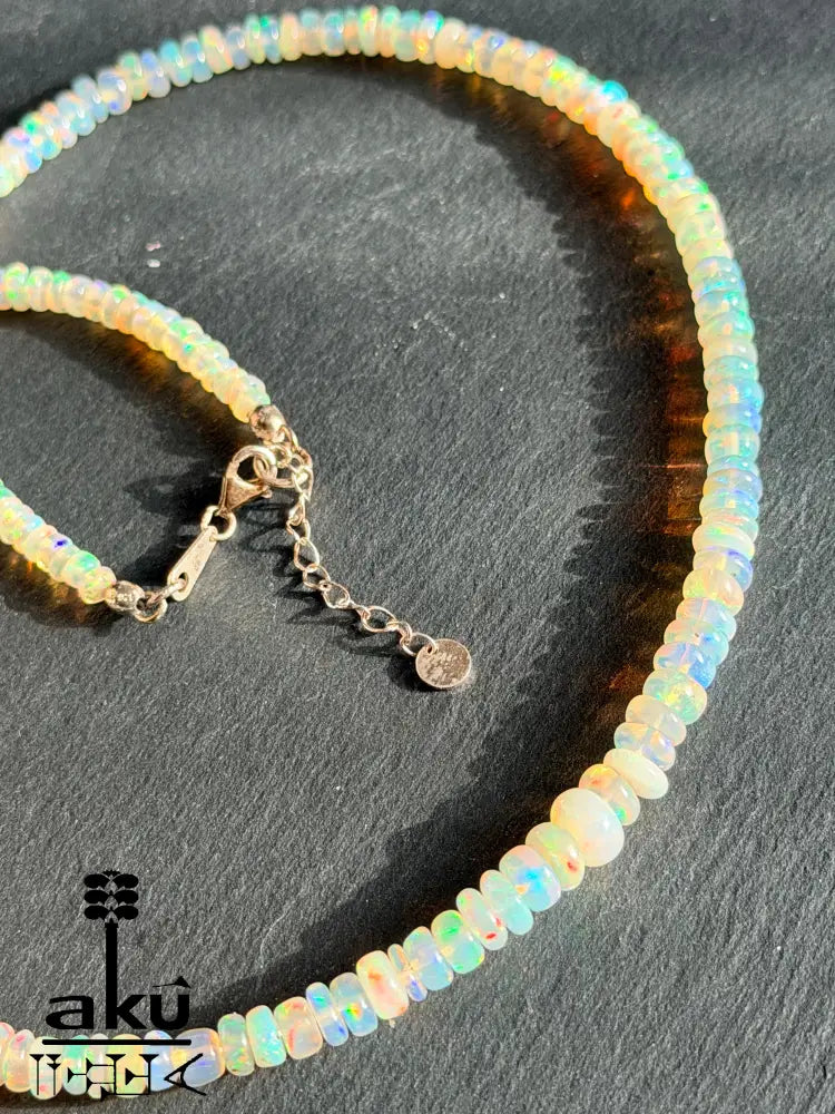 Natürliche Opal Halskette äthiopischer Vollfeuer Opal 7 mm Regenbogen Farbspiel Halskette