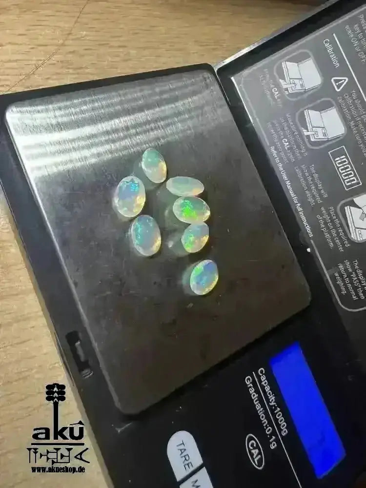 Natürlicher Weißer Opal 7 facettierte Edelsteine 7.5Ct vollfeuer Äthiopisch unbehandelt - AkueShop
