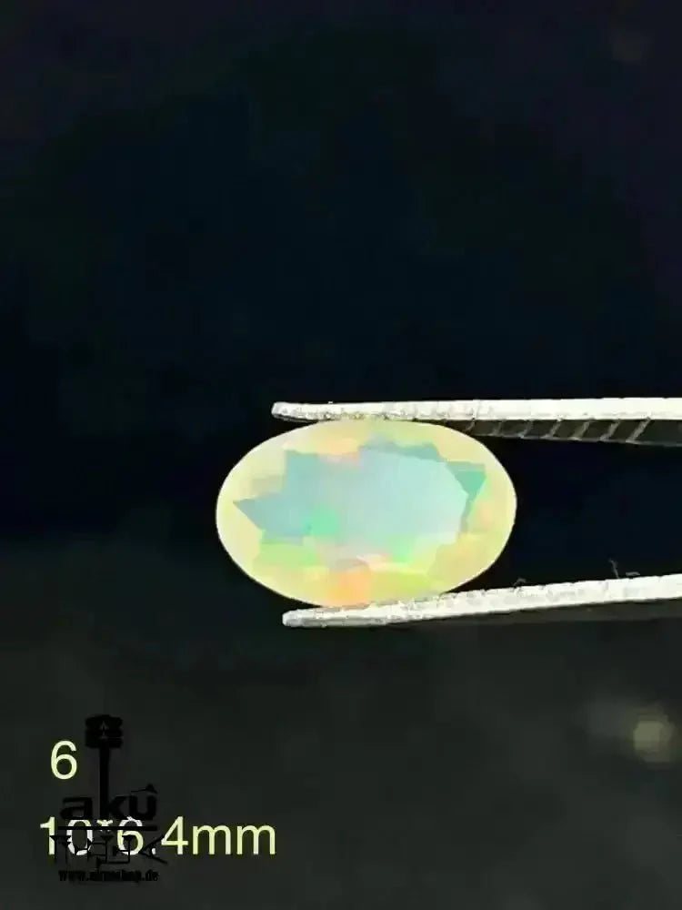 Natürlicher Weißer Opal 7 facettierte Edelsteine 7.5Ct vollfeuer Äthiopisch unbehandelt - AkueShop
