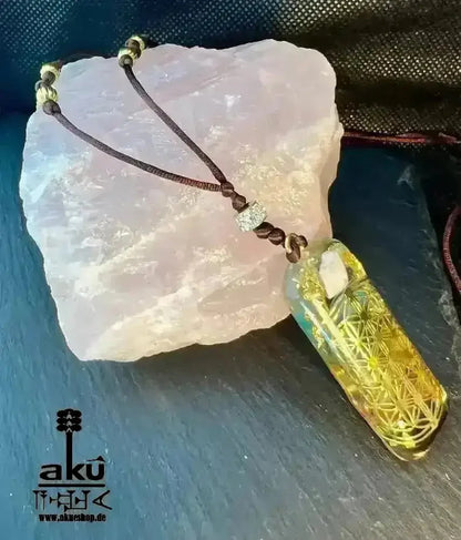 Orgonit 7Chakras Halskette Edelstein Gold Energieanhänger Orgonit Geometrie Harz, Reiki - Meditationsenergie - AkueShop