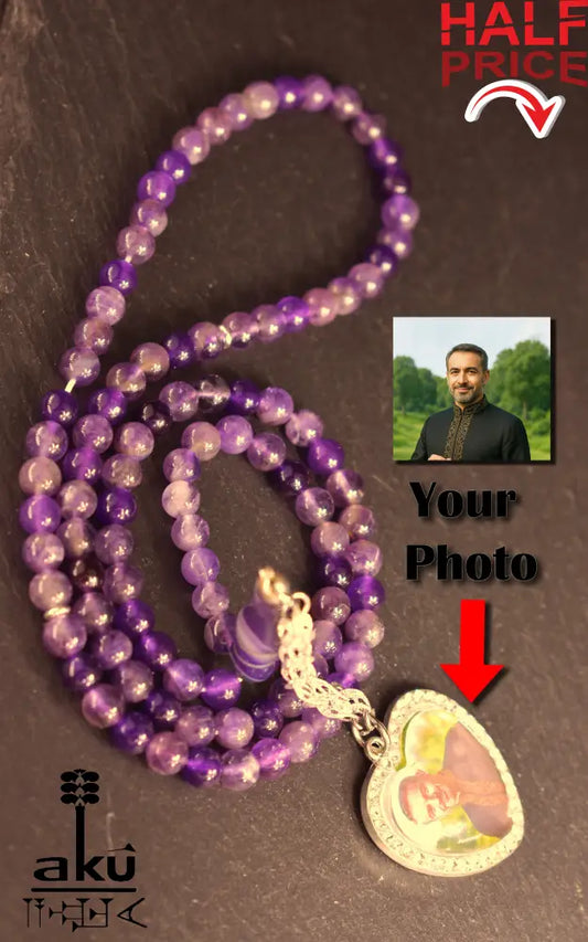 Personalisierte Tasbih mit 99 Amethystperlen, handgefertigt aus natürlichen 6 mm Perlen, mit herzförmigem Silberanhänger für Fotos und eleganter Quaste.