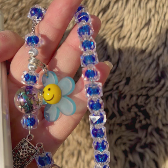 Acryl Handy Kette Smily Blumen Perlen Handyband, 