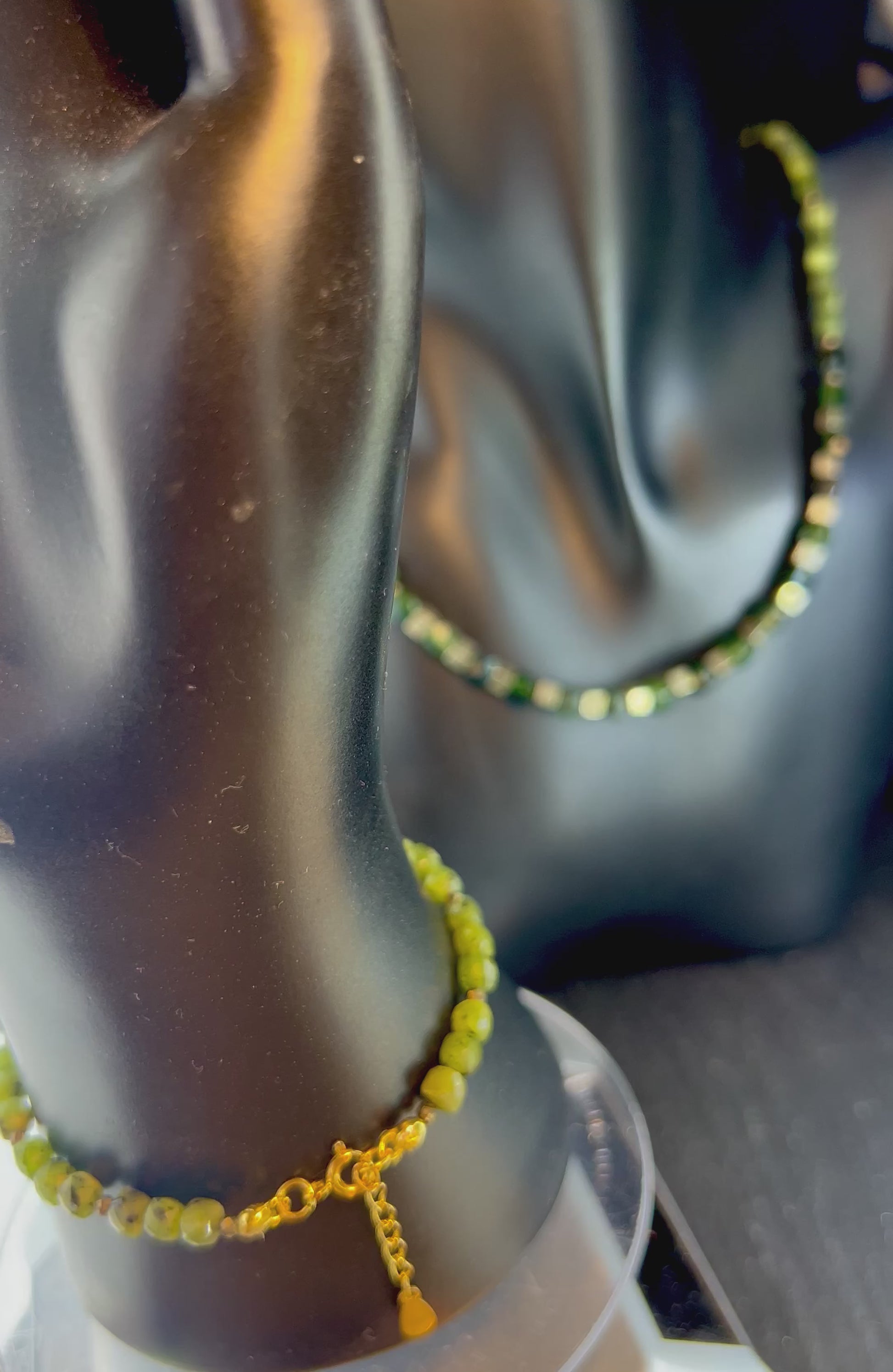 Kanadische Jade Halskette und Armband, grüner Edelstein Schmuck 925er Silber, Herzchakra, für Meditationsenergie.