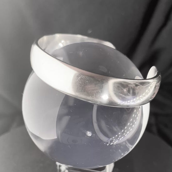Quinn 925 Sterling Silber Modernist breite Manchette Manschettenarmband, Vintage 1970er Jahre schweres minimalistisches Design..