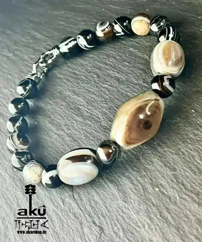 Schwarzer Sulemani Achat Glücks & Kraftstein Armband, natürliche Edelsteine, positive Wurzelchakra Meditationsenergie - AkueShop