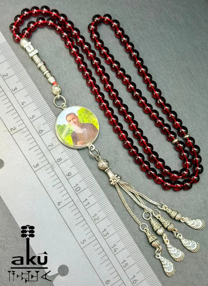 Tasbih aus natürlichem Granat, 99 Perlen, personalisierbares Medaillon, Gebetskette für Dhikr, Gebetskette