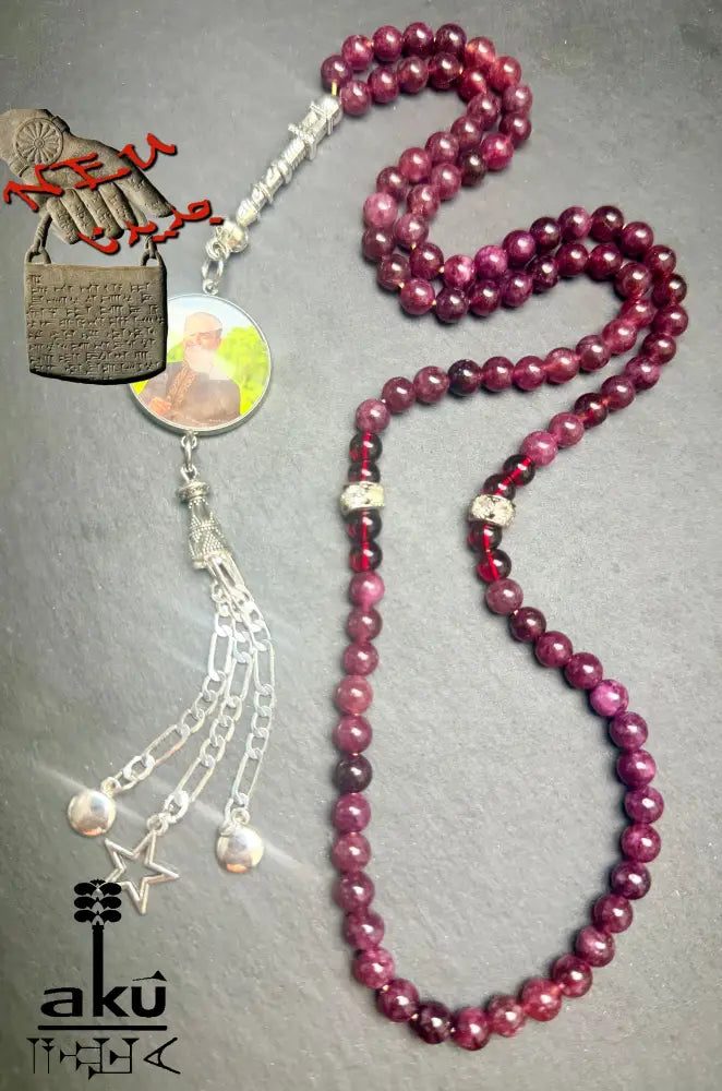 Tasbih aus natürlichem Granat, 99 Perlen, personalisierbares Medaillon, Gebetskette für Dhikr, Gebetskette