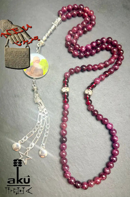 Tasbih aus natürlichem Granat, 99 Perlen, personalisierbares Medaillon, Gebetskette für Dhikr, Gebetskette