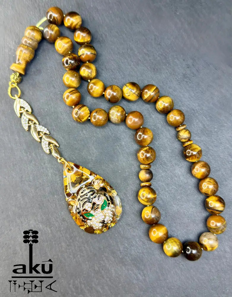 Tigerauge Tasbih mit vergoldeter Tigerquaste und modernem ausdrucksstarkem Design Tasbih